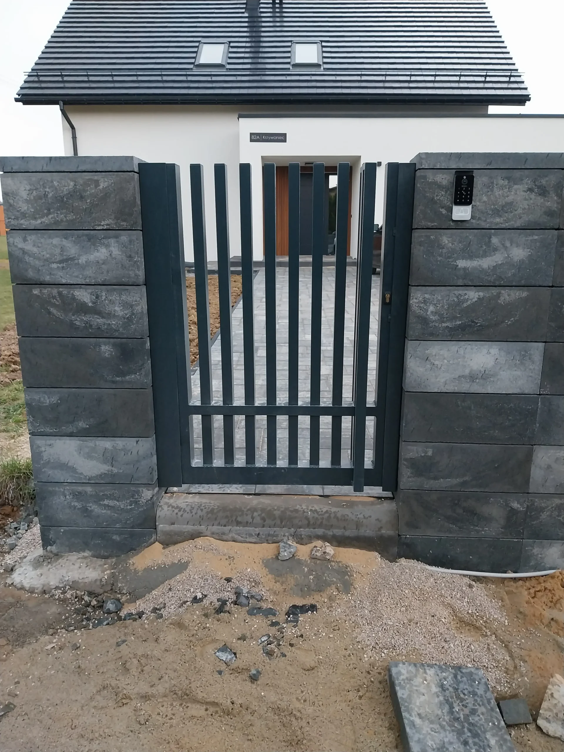 Montaż podmurówki systemowej